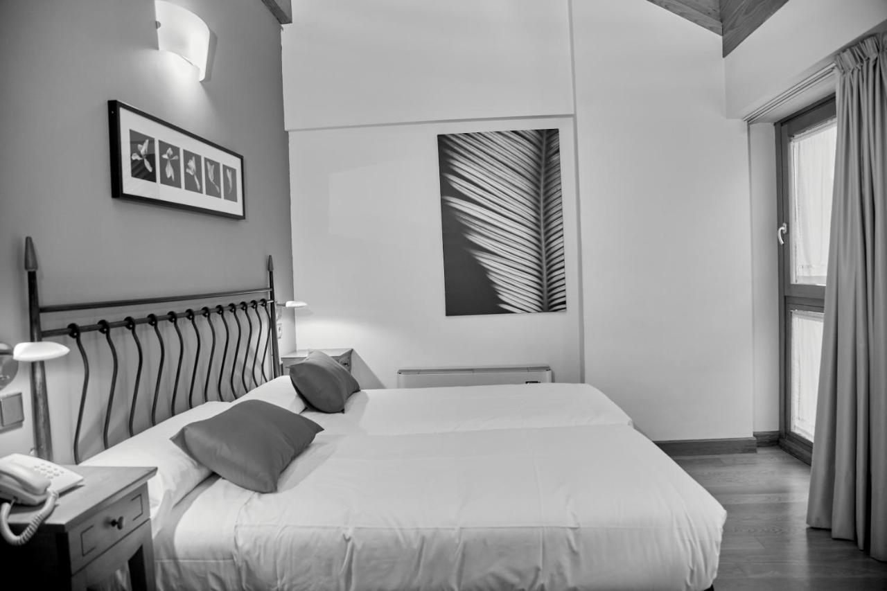 Hotel Casa Azcona シスル・マヨール エクステリア 写真