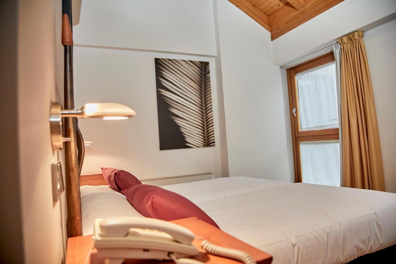 Hotel Casa Azcona シスル・マヨール エクステリア 写真