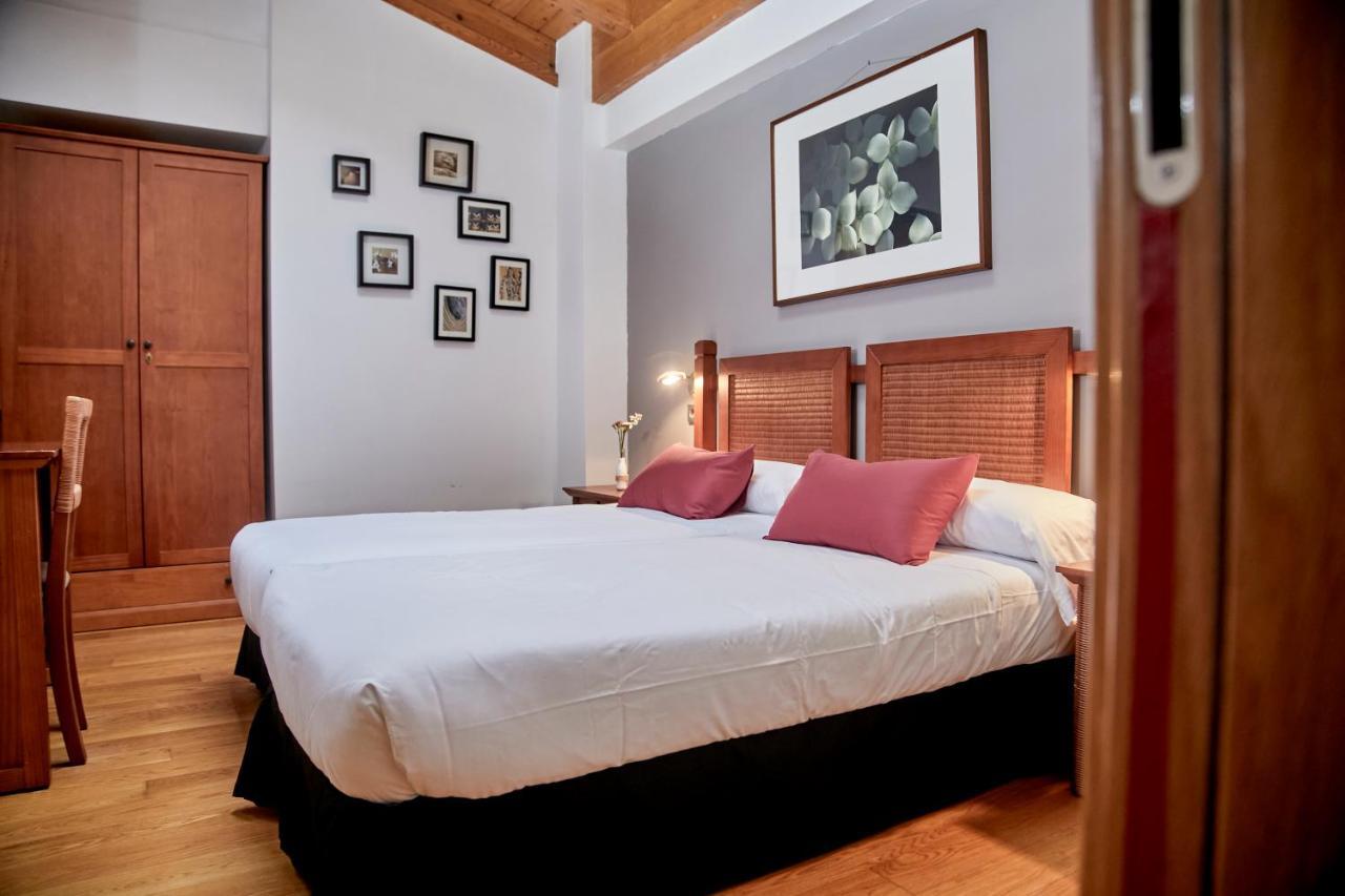 Hotel Casa Azcona シスル・マヨール エクステリア 写真